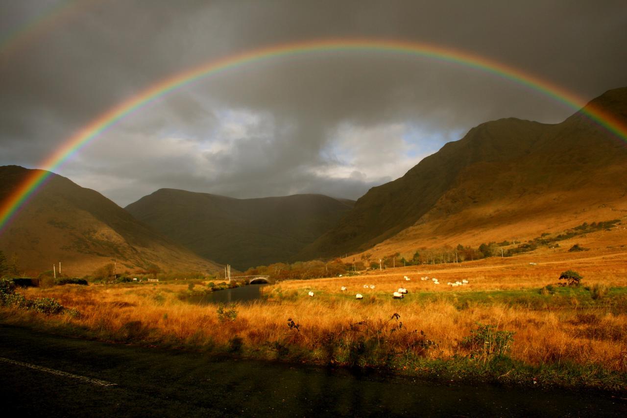 Wild Atlantic Hostel Leenaun Exterior foto