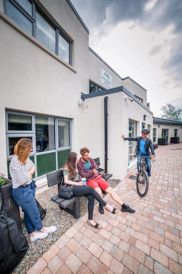 Wild Atlantic Hostel Leenaun Exterior foto