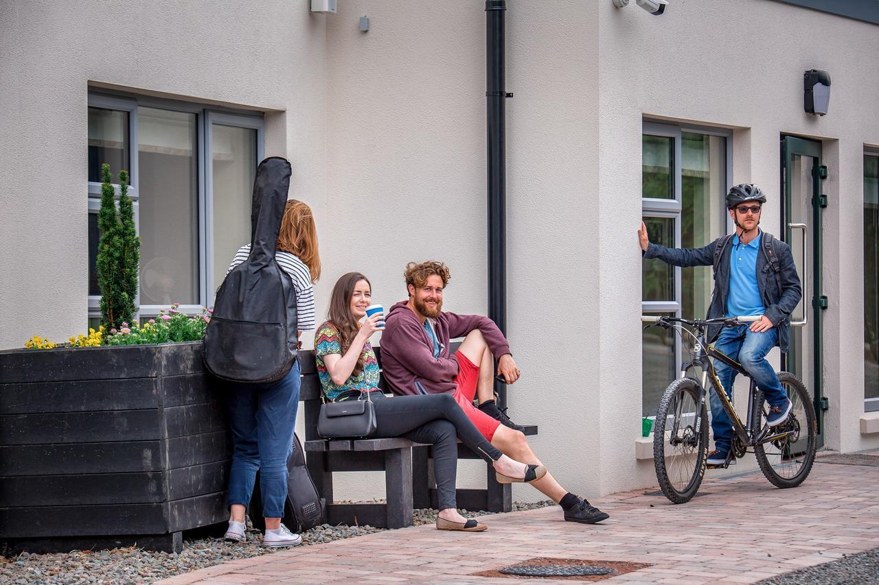 Wild Atlantic Hostel Leenaun Exterior foto